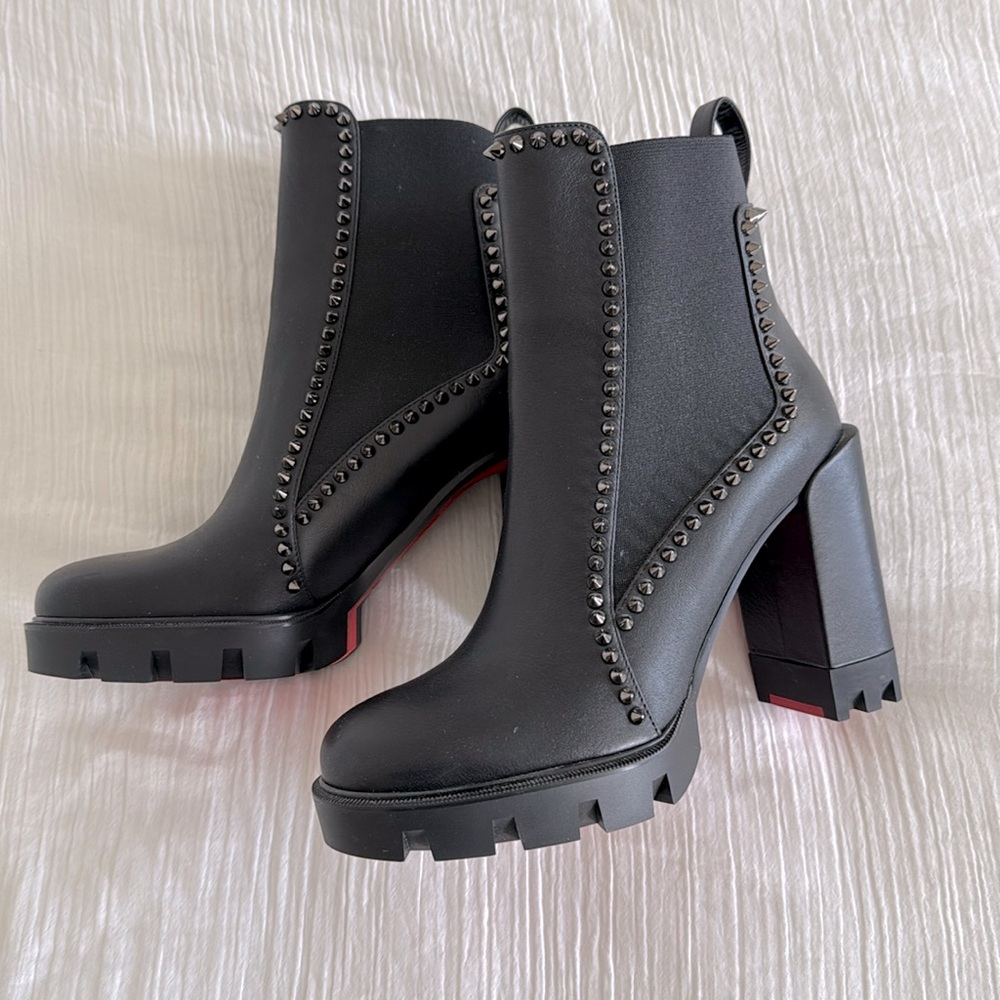 Christian Louboutin Out Line Spikes Leather Red Sole Chelsea Booties. Like new